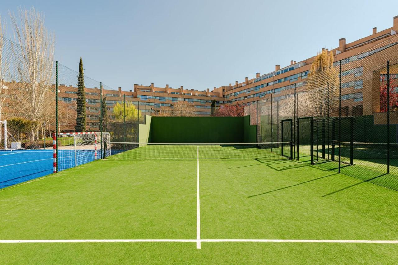 מדריד Los Olivos Stylish Apartments In Conde Orgaz Area מראה חיצוני תמונה